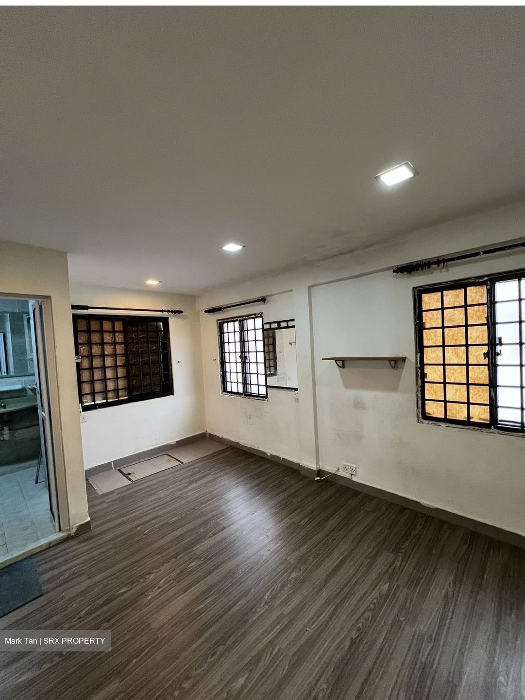 Fuyong Estate (D23), Terrace #562751421